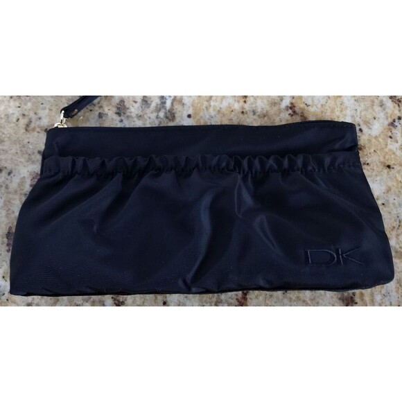 Donna Karan DK Cosmetics Black Zippered Makeup Toiletry Travel Bag Wristlet NEW - Picture 16 of 16